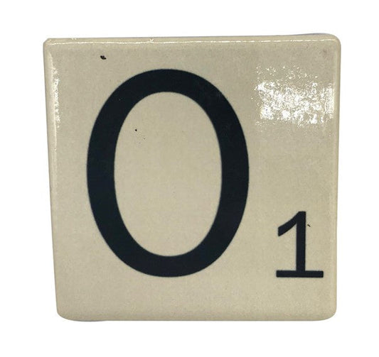 Scrabble Magnet O