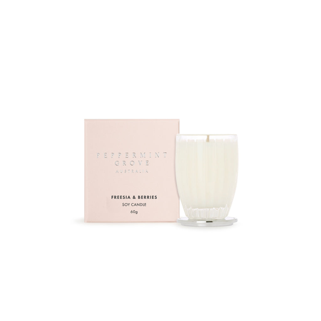 Soy Candle 60g - Freesia & Berries