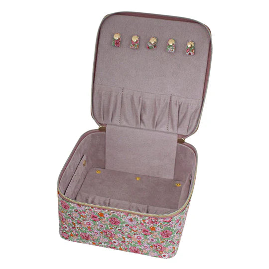Liberty Jewellery Cube Sandra Springs