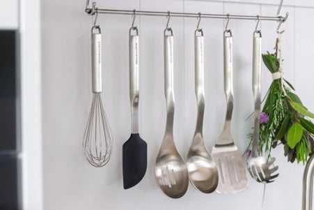 Premium Stainless Scraper Spatula Black