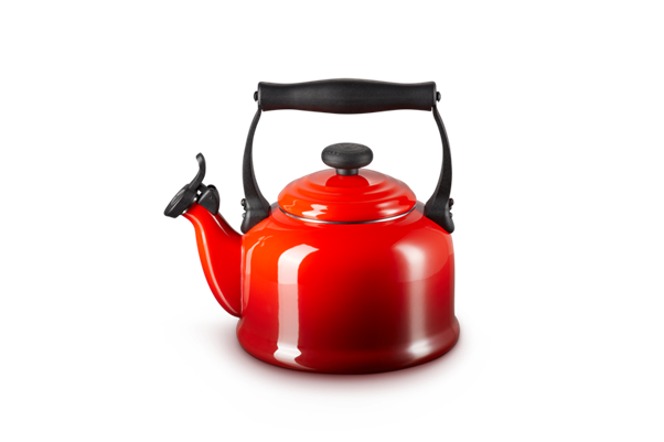Traditional Kettle 2.1L Cerise