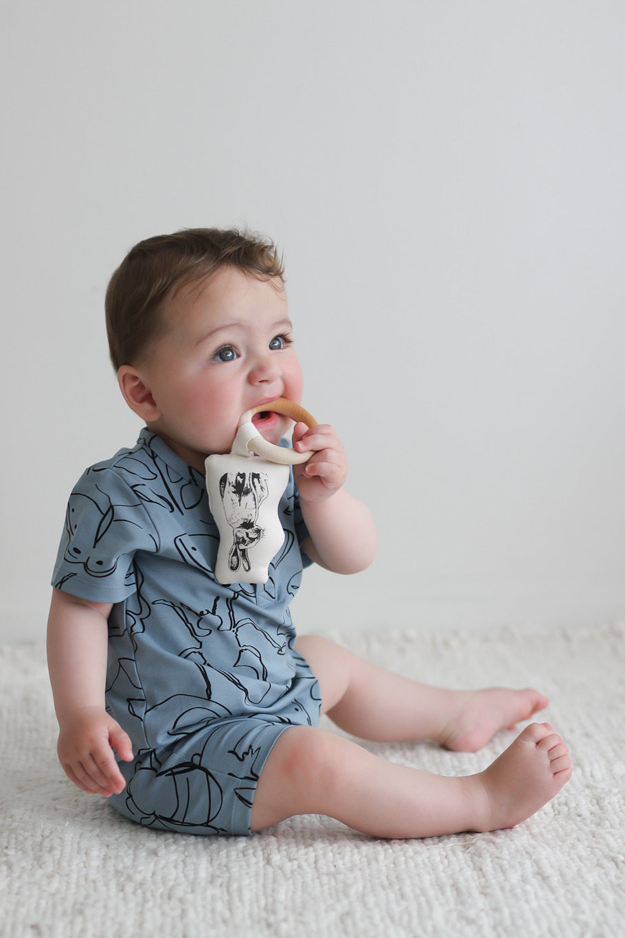 Alex Romper - Giant Bugs